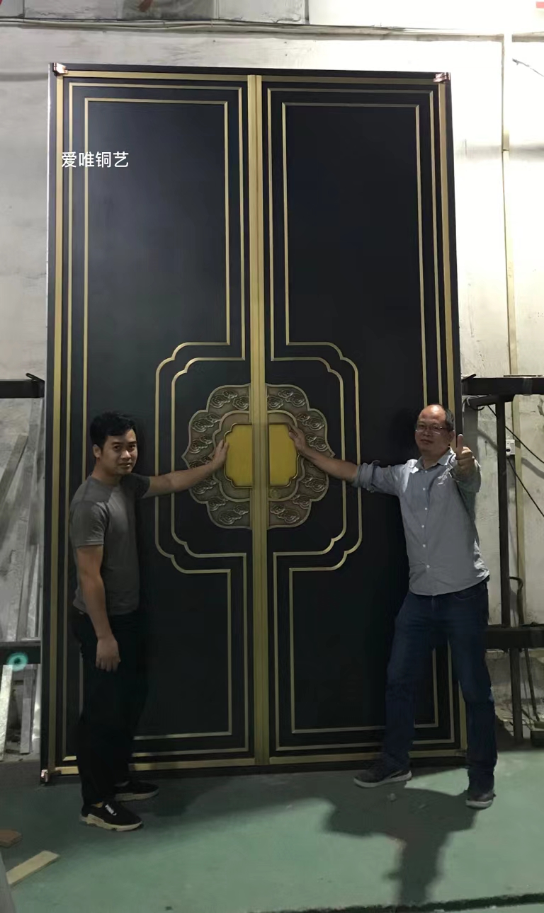 新中式風(fēng)格銅門 (5)