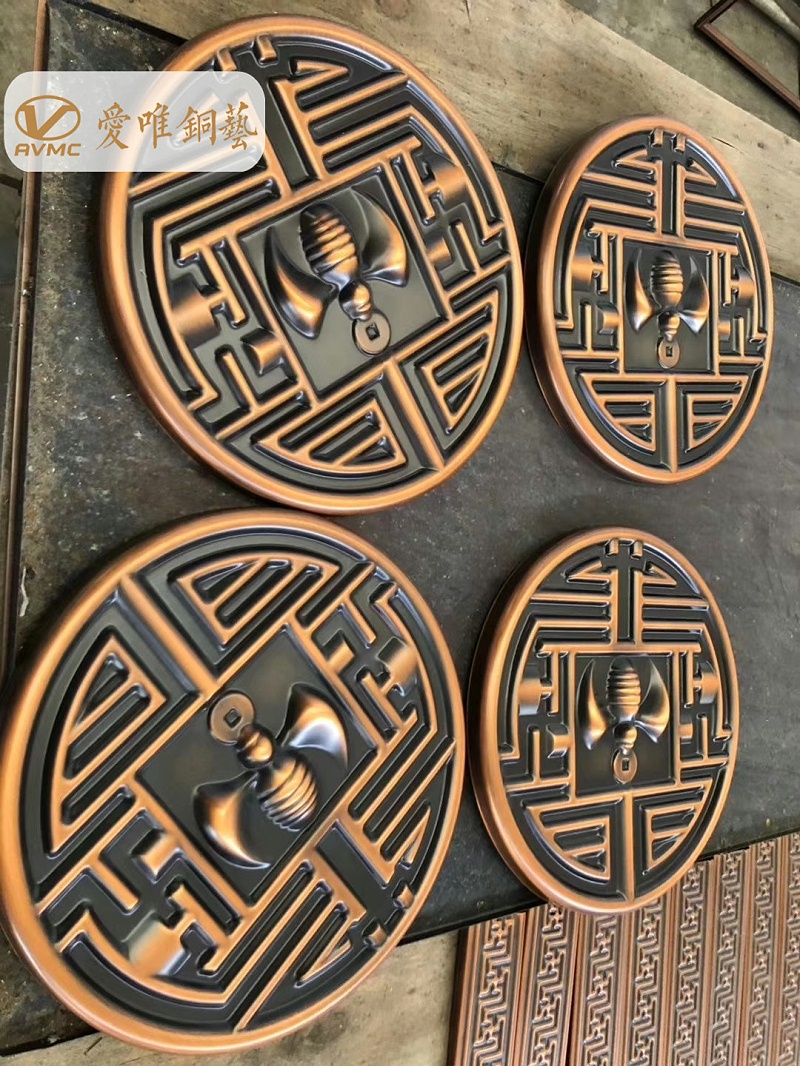 愛(ài)唯銅門(mén)