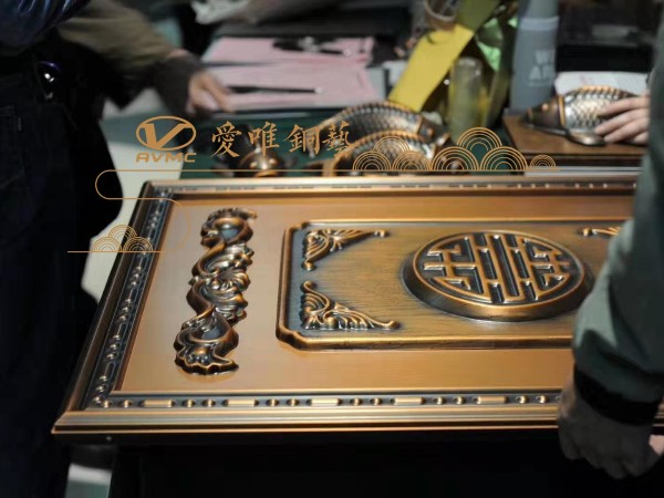 愛(ài)唯銅門(mén)生產(chǎn)廠(chǎng)家的銅門(mén)價(jià)格高的原因